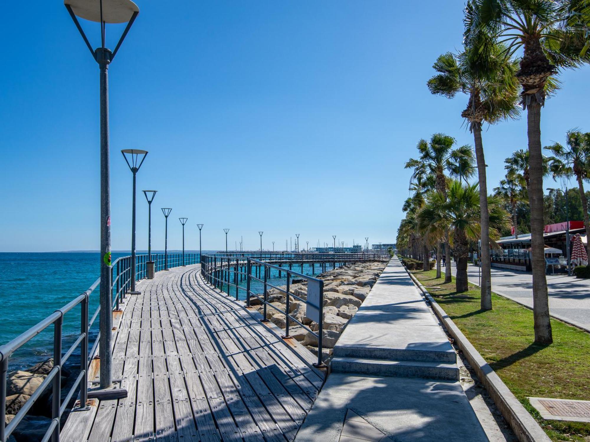 Sanders Crystal 1 Limassol Exteriör bild